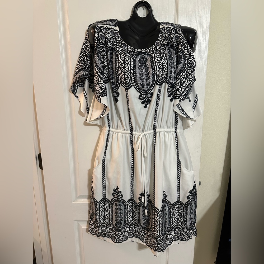 Elegant Black and White Lace Dress